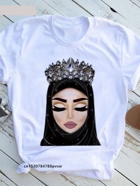 Beautiful Fun T-shirt with prints