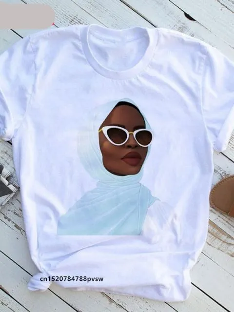 Beautiful Fun T-shirt with prints