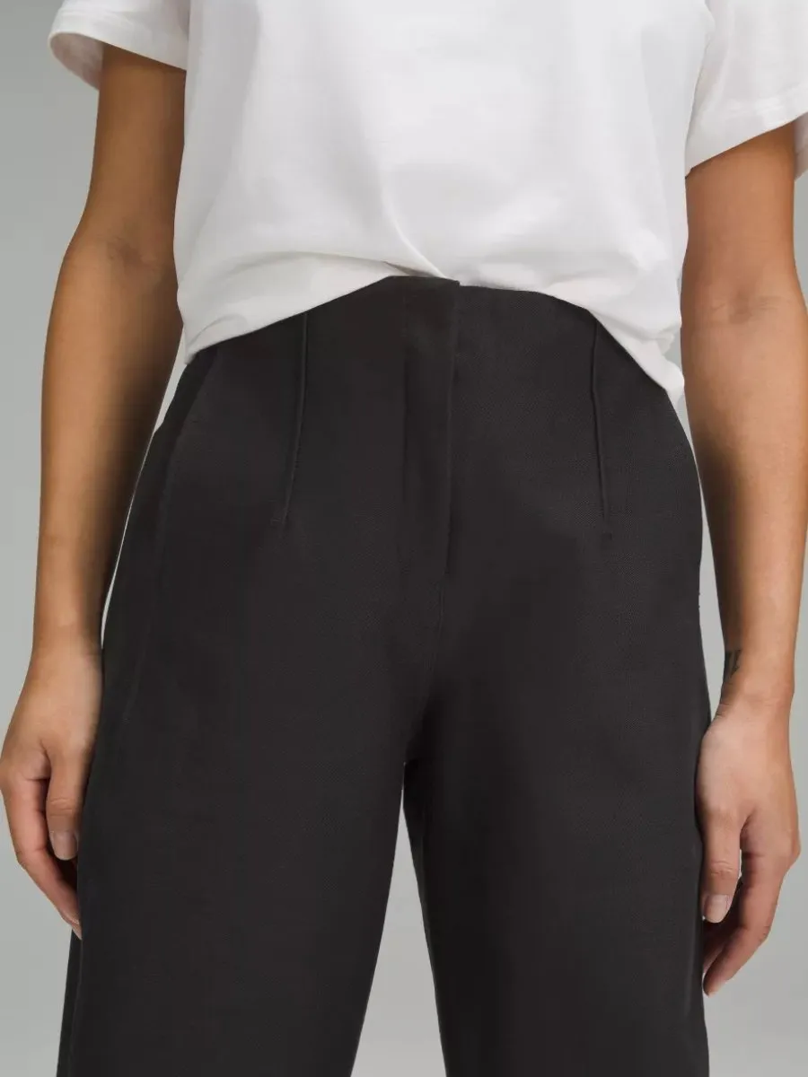 Relaxed-Fit Mid-Rise Trouser